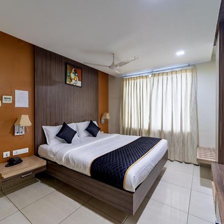 Hotel Ranas Residency Tiruchirappalli Exterior foto